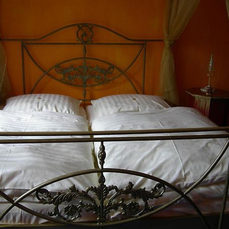 Hotel Goldflair Am Rathaus Корбах Екстер'єр фото